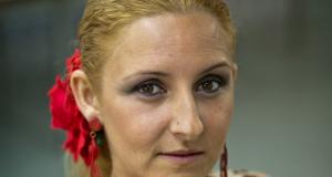 Erika Galera, agent atenció client, "bailaora" i professora de flamenc / Pep Herrero