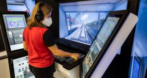 simulador de conducció i estació de realitat virtual