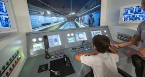 Visita als simuladors / foto: Miguel Ángel Cuartero