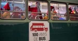També l'any del centenari de Bus, la cavalcada va picar l'ullet a la commemoració / Foto: Miguel Ángel Cuartero