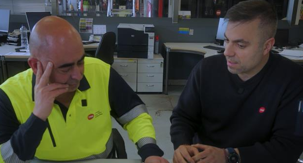 L'Eduardo Dolado i el Jairo Rodríguez a l'inici de la seva jornada L'Eduardo Dolado i el Jairo Rodríguez a l'inici de la seva jornada