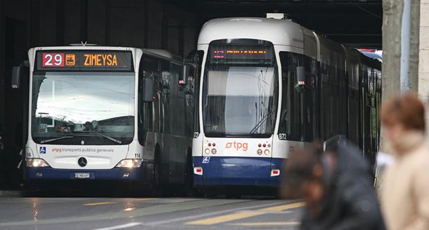 Vehicles de transport públic de Ginebra / UITP