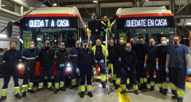 Equip de material mòbil del torn de nit d’autobusos