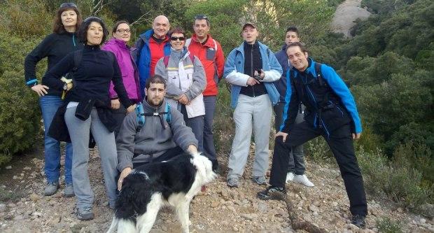 Equip d’excursionistes a les Agulles / M. Iribarne