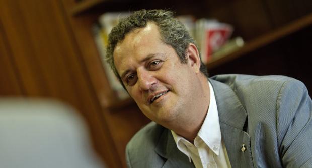 Forn considera que "la competència del metro és bona per a l'autobús, l'ha d'esperonar a millorar" / Pep Herrero Forn considera que "la competència del metro és bona per a l'autobús, l'ha d'esperonar a millorar" / Pep Herrero