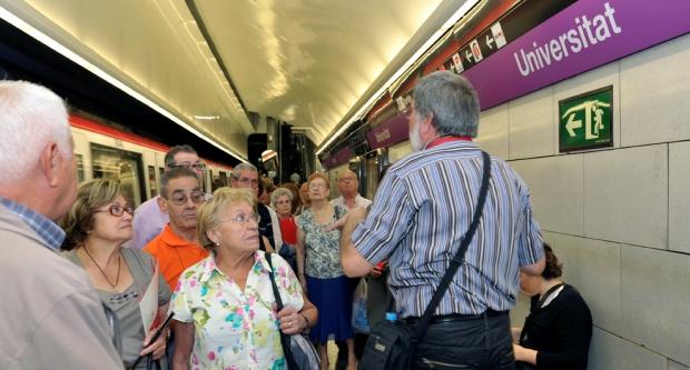 Visita a les instal·lacions de Metro / Arxiu