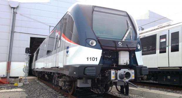 Un dels trens del metro de Panamà als tallers de la línia 1 / Hora Punta