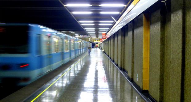 El metro de Santiago de Xile té unes dimensions semblants al de Barcelona / Flickr (Fitmoos)