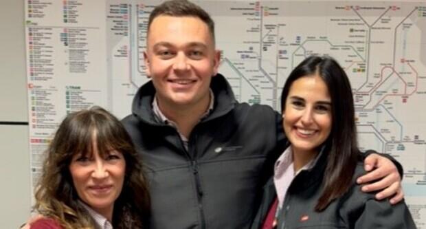 Cristina, Fran i Mireya van acompanyar l'Estefanía que esperava el naixement del seu bebè