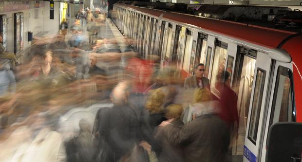 El metro va registrar 7,7 milions més de validacions el 2011 / Pep Herrero El metro va registrar 7,7 milions més de validacions el 2011 / Pep Herrero