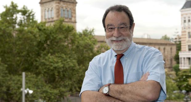 Ramon Folch treballa en la gestió ambiental des dels anys 70 / Miguel Ángel Cuartero Ramon Folch treballa en la gestió ambiental des dels anys 70 / Miguel Ángel Cuartero