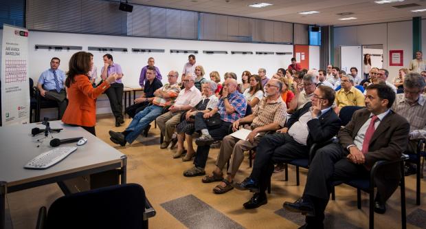 Sessió de participació al centre operatiu d'Horta, el dia 26 al vespre / Pep Herrero Sessió de participació al centre operatiu d'Horta, el dia 26 al vespre / Pep Herrero
