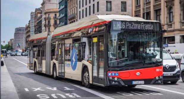 Els conductors i conductores de bus poden millorar el seu recorregut acadèmic cursant aquest cicle