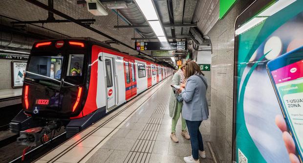 Un tren de l'L3 / Foto: Pep Herrero