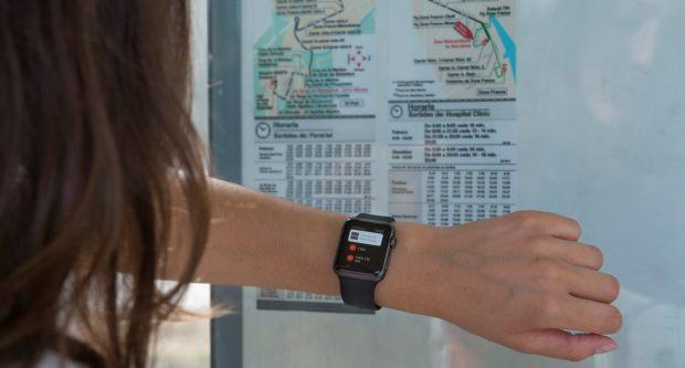 La TMB App funcionant en un Apple Watch / Miguel Ángel Cuartero La TMB App funcionant en un Apple Watch / Miguel Ángel Cuartero