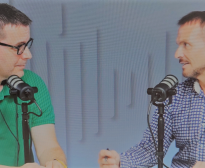 Sergi Martínez i Albert Piqué durant l'entrevista del primer episodi del pòdcast