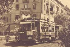 El 29 a la plaça Urquinaona el 1947 / Arxiu TMB