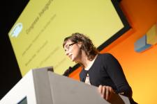 Mercedes Vidal, presidenta de TMB, durant la seva intervenció en la sessió inaugural / Miguel Ángel Cuartero