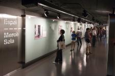 Els primers visitants de la mostra a l'Espai Mercè Sala / Miguel Àngel Cuartero Els primers visitants de la mostra a l'Espai Mercè Sala / Miguel Àngel Cuartero