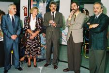 Les autoritats inaugurant la nova comissaria el 1990 / Arxiu TMB